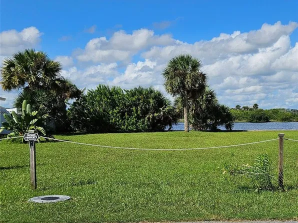 270 Ocean Palm Dr, Flagler Beach, FL 32136