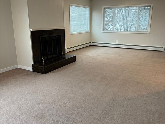 3rd image of 810 W 25th Ave APT 6