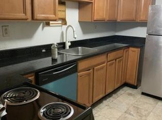 2868 Middletown Rd, Bronx, NY 10461