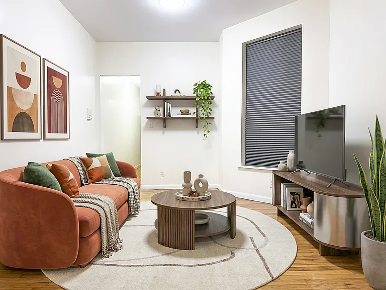 138 W 109th St #3E — Photo 2