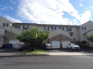 2470 Greenview Cmns, Quakertown, PA 18951