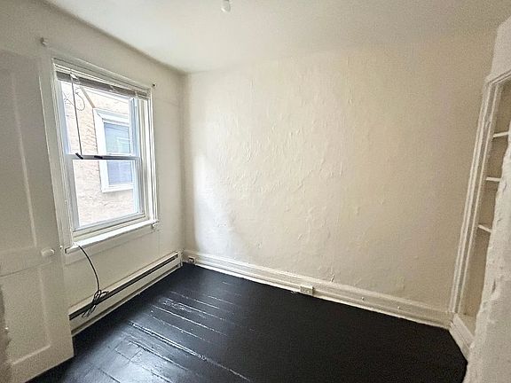 2nd image of 1038 Pine St #B