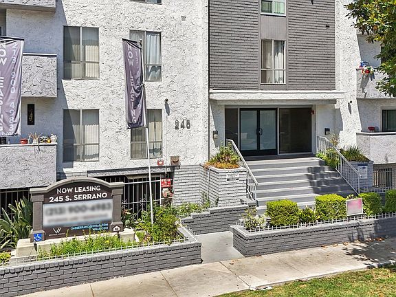 3rd image of 245 S Serrano Ave APT 316