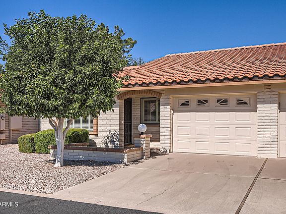3rd image of 2311 S FARNSWORTH Drive #122