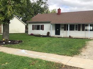 35 Sayre Dr, Greenwood, IN 46143