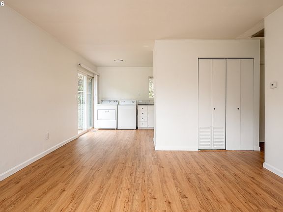 4th image of 4535 NE 82nd Ave