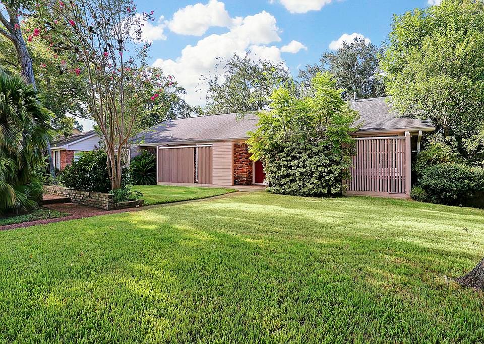 1st image of 4914 N Braeswood Blvd