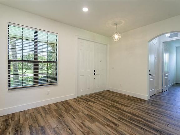 2nd image of 4558 Willow Run Way