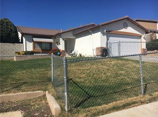 881 Lunar Ln, Banning, CA 92220