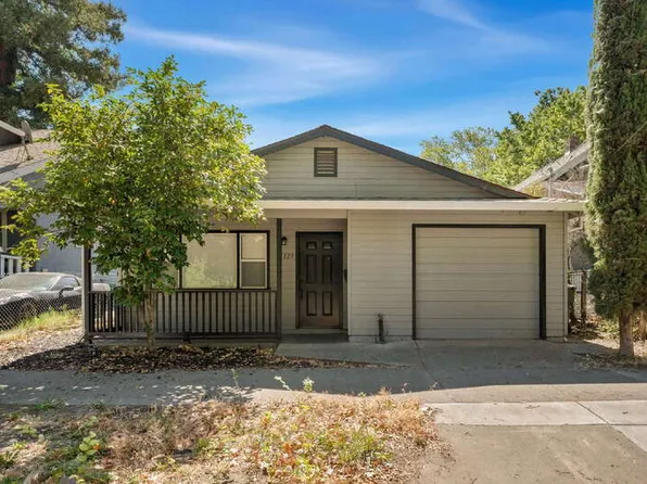 327 22nd St, Sacramento, CA 95816