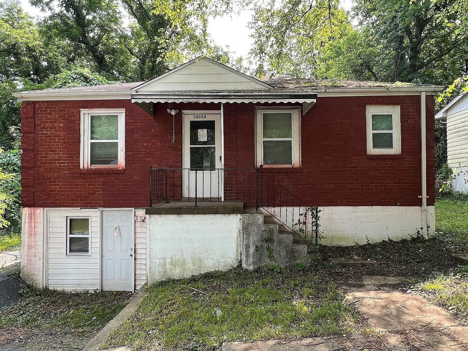 2 bed, 992 sqft, $850 — Photo 1