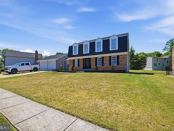 4th image of 802 Cypress Point Cir