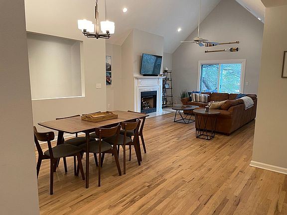 3rd image of 790 Lake Frances Dr APT 3