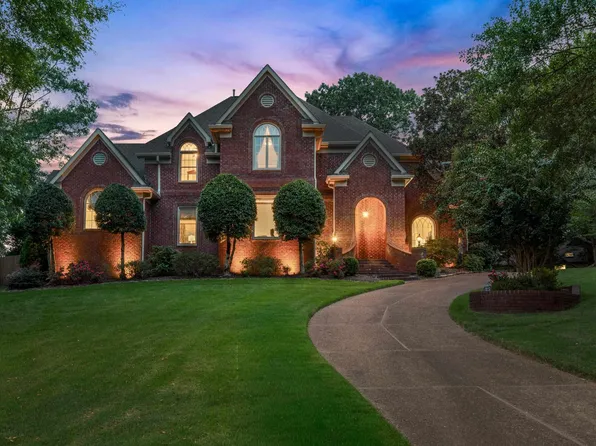 8890 Fern Valley Cv, Cordova, TN 38018