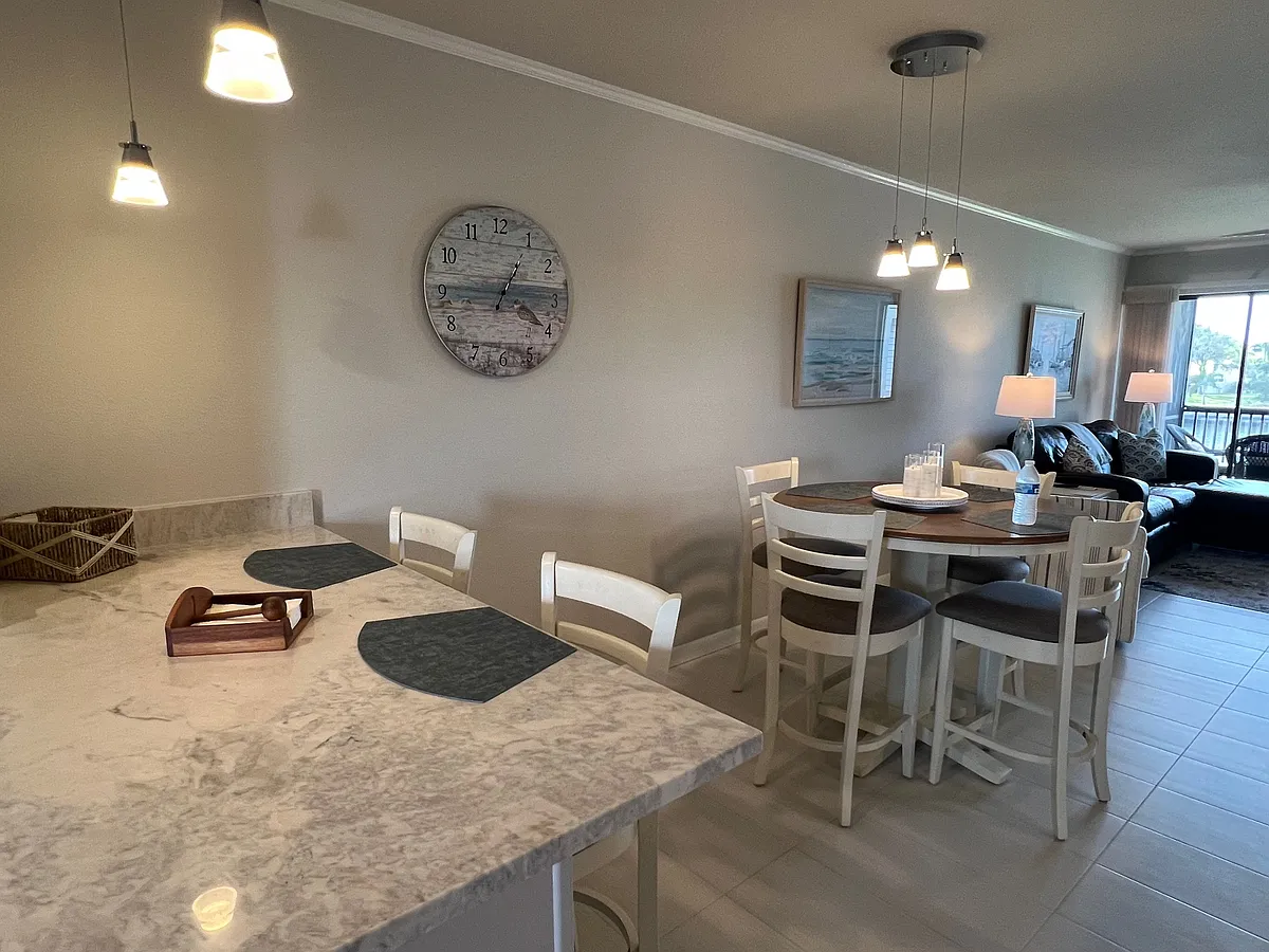 Building Photo - 1028 Apollo Beach Blvd #212