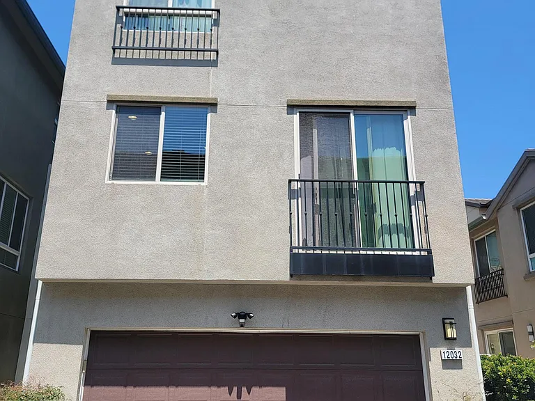 12032 Stanley Park Ct — Photo 3