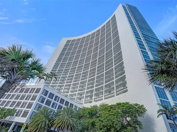 601 NE 36th St APT 1910, Miami, FL 33137