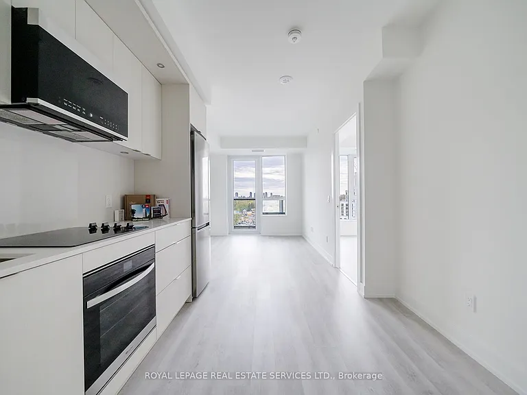 60 Central Park Dr #1207 — Photo 23