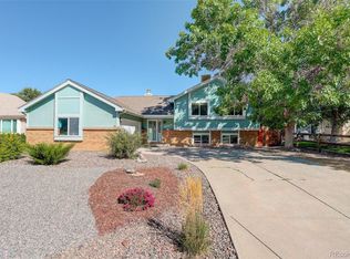 1271 Stonehaven Ave, Broomfield, CO 80020