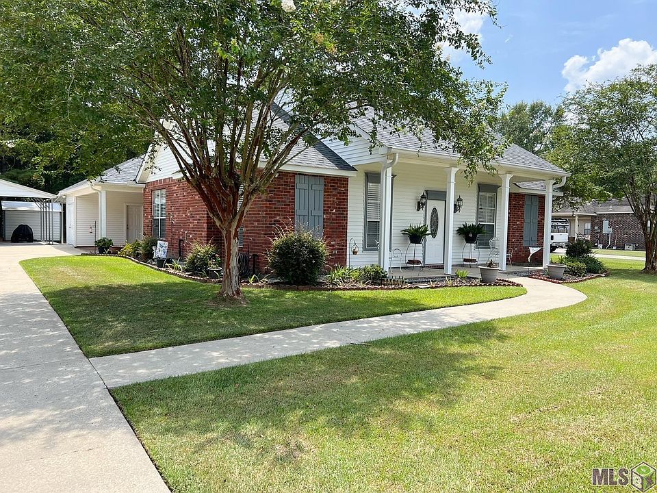 1st image of 29424 White Oak St