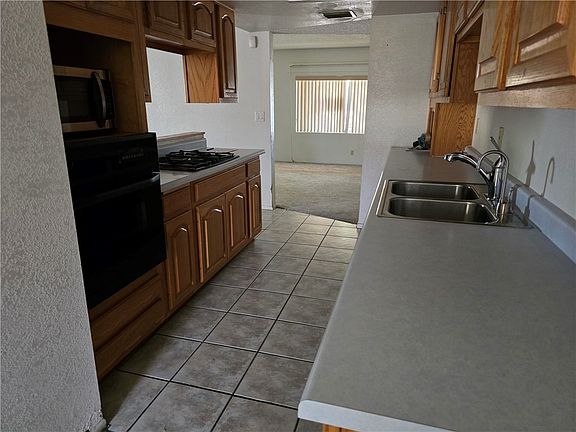5th image of 4435 N Irving Street