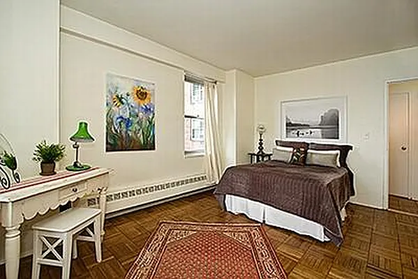 Sold by Fenwick Keats Real Estate | media 2