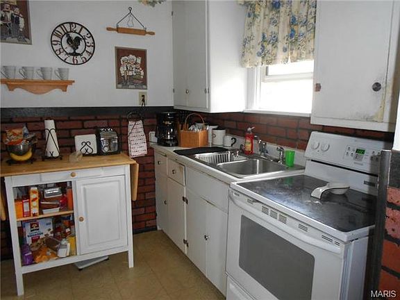2nd image of 246 Avenue H