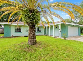 10 White Dove Ln, Palm Coast, FL 32164