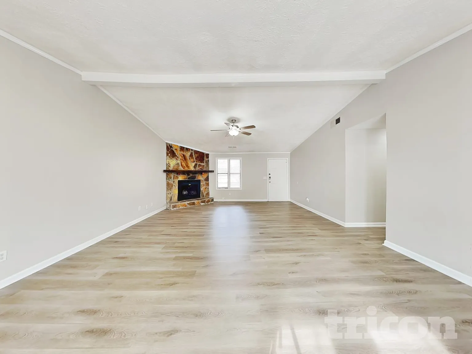 115 Sunnybrook Lane Woodstock GA — Photo 2