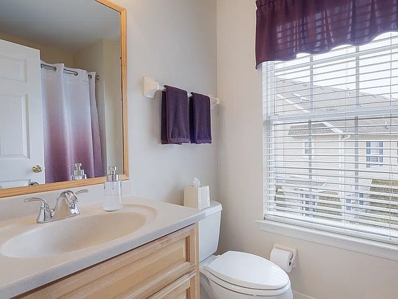 5th image of 1508 Carol Ct #1508