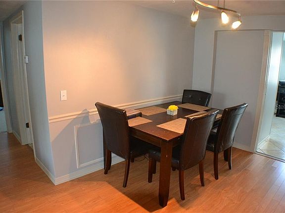 3rd image of 3409 Kingfisher Dr