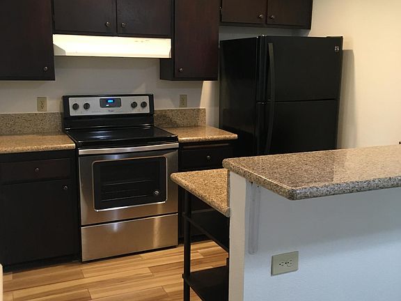 5th image of 479 F St Unit 104