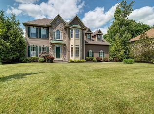 3332 Oak Brook Rd, Baldwinsville, NY
