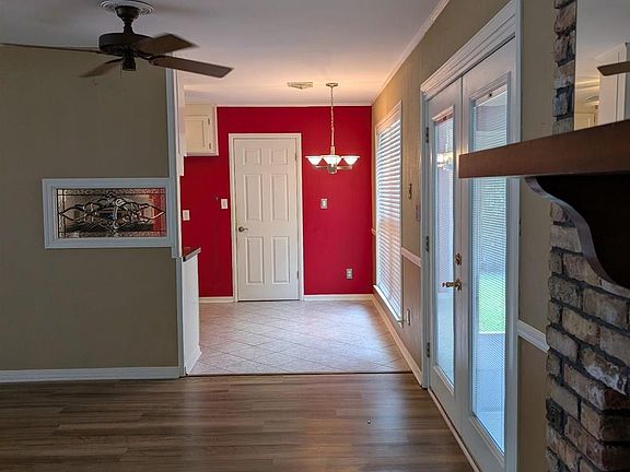 5th image of 4135 Lynn Ora Dr
