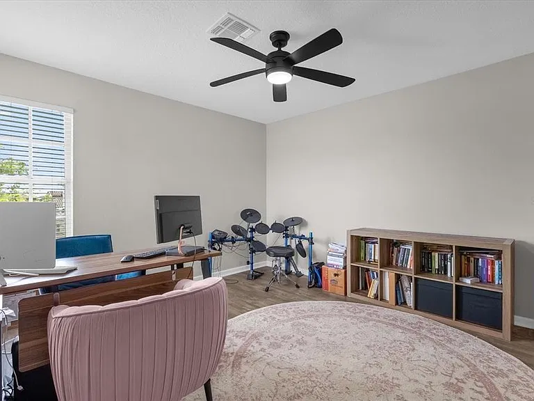 10175 Cove Lake Dr — Photo 37