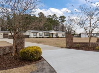 3905 Hudsons Crossroads Road, Greenville, NC 27858