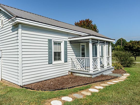 3rd image of 7157 Old Evergreen Rd