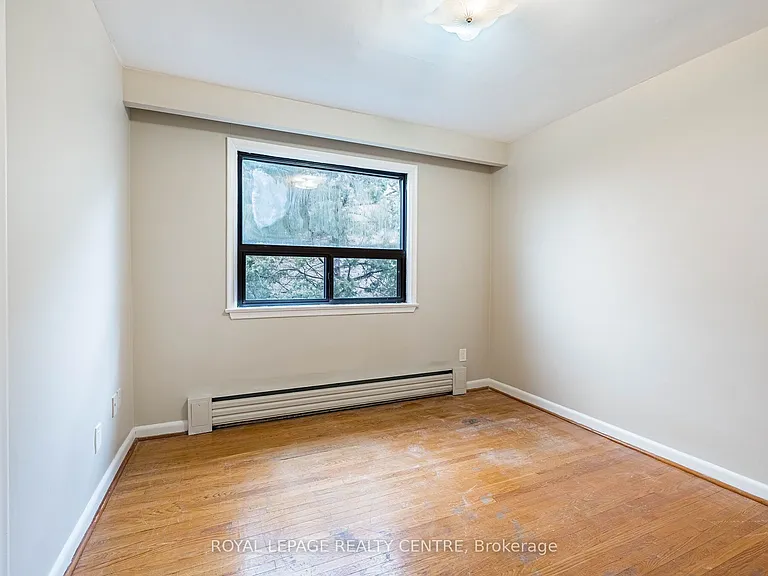 339 Sheppard Ave E #3 — Photo 25