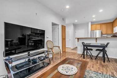 3rd image of 3550 Torrance Blvd Unit 106