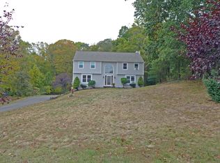 6 Toppenfjel Ln, Oxford, CT 06478