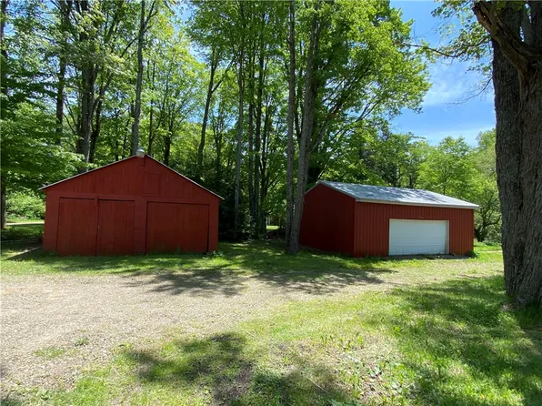 2674 Campbelltown Rd, Kane, PA 16735