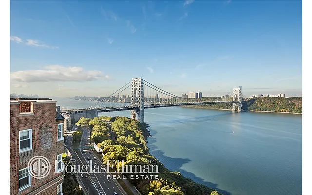Sold by Douglas Elliman | media 23