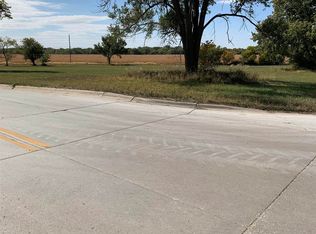 1st W Hoyt St, Beatrice, NE 68310
