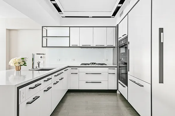 Rented by Compass | media 16