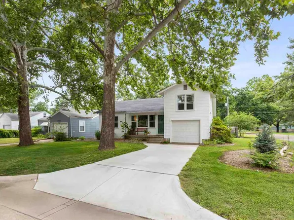 1002 S Walnut St, Stillwater, OK 74074