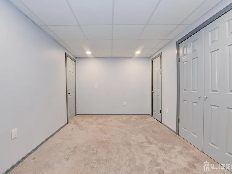 34 Forest Dr — Photo 32