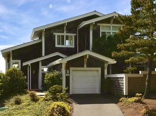 335 Capes Dr, Tillamook, OR 97141