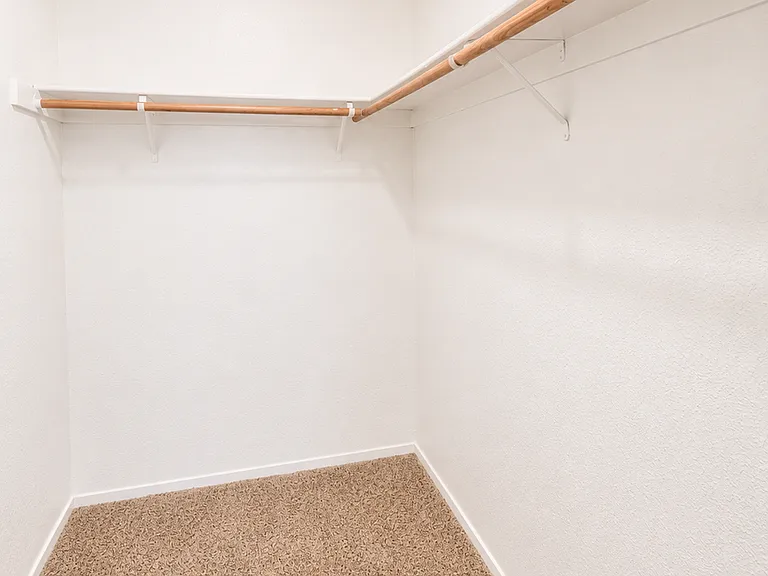 480 Manzanita Ave — Photo 15