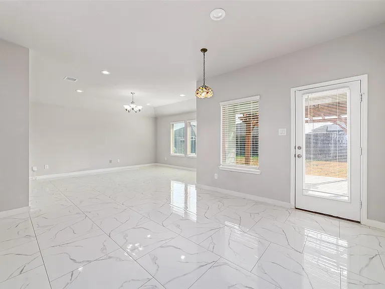 5502 Creekside Ridge Trl — Photo 13