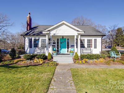 502 W Trade St, Dallas, NC, 28034